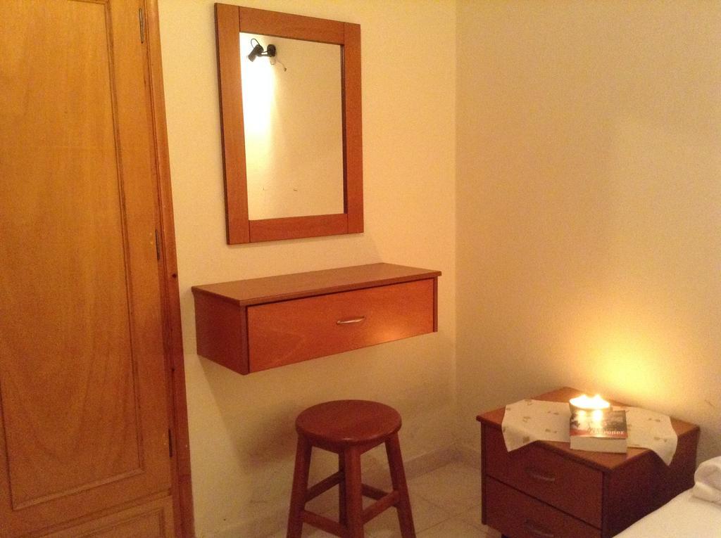 Menelaos Apartments レフォカストロ エクステリア 写真